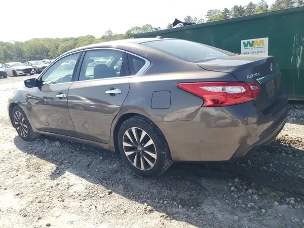 1N4AL3AP0HC111186 2017 NISSAN ALTIMA - Image 2