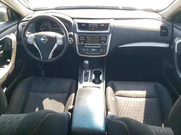 1N4AL3AP0HC111186 2017 NISSAN ALTIMA - Image 8