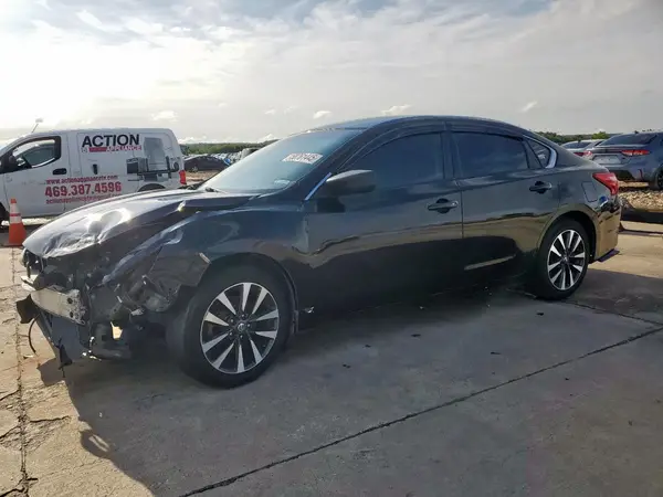 1N4AL3AP0HC112919 2017 NISSAN ALTIMA - Image 1