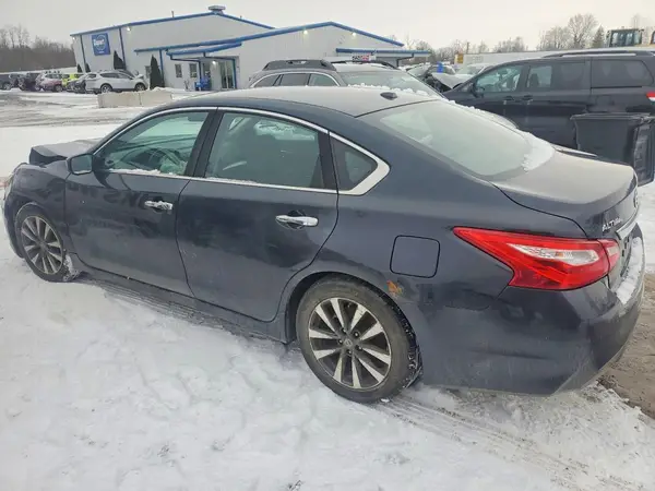 1N4AL3AP0HC114735 2017 NISSAN ALTIMA - Image 2