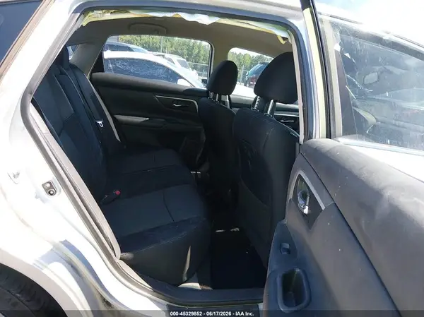 1N4AL3AP0HC117800 2017 NISSAN ALTIMA - Image 8
