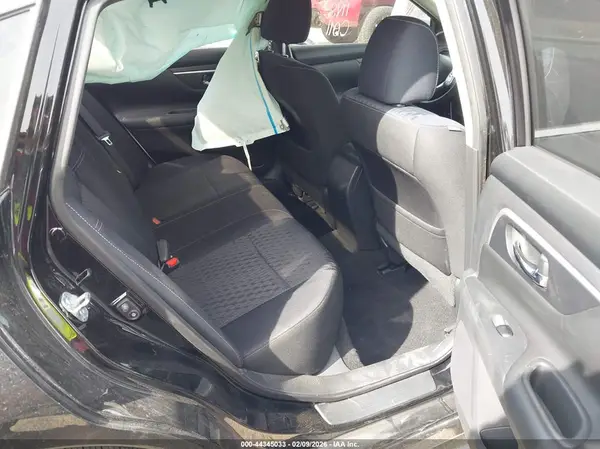 1N4AL3AP0HC118414 2017 NISSAN ALTIMA - Image 8