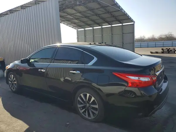 1N4AL3AP0HC118509 2017 NISSAN ALTIMA - Image 2