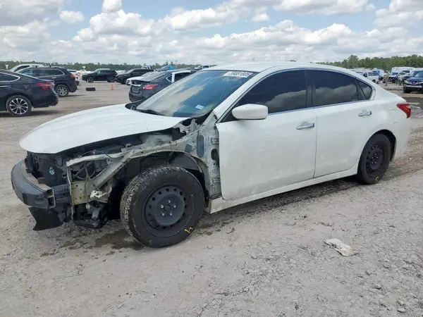 1N4AL3AP0HC118932 2017 NISSAN ALTIMA - Image 1