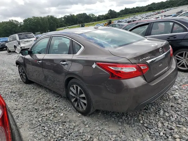 1N4AL3AP0HC118977 2017 NISSAN ALTIMA - Image 2