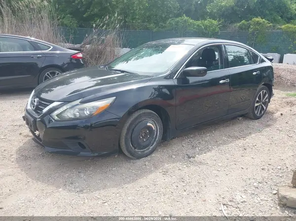 1N4AL3AP0HC120051 2017 NISSAN ALTIMA - Image 2
