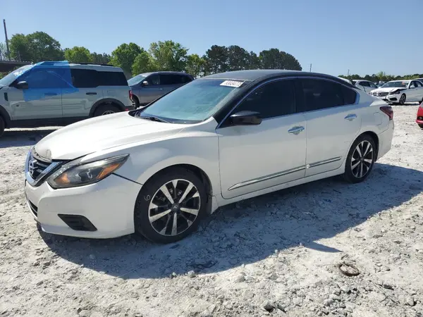 1N4AL3AP0HC123273 2017 NISSAN ALTIMA - Image 1