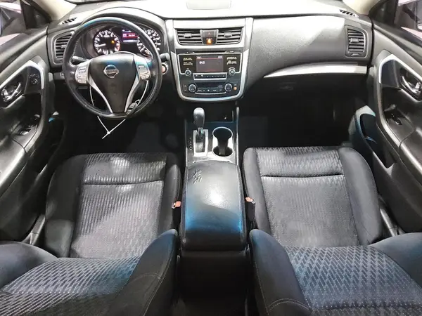 1N4AL3AP0HC123337 2017 NISSAN ALTIMA - Image 8