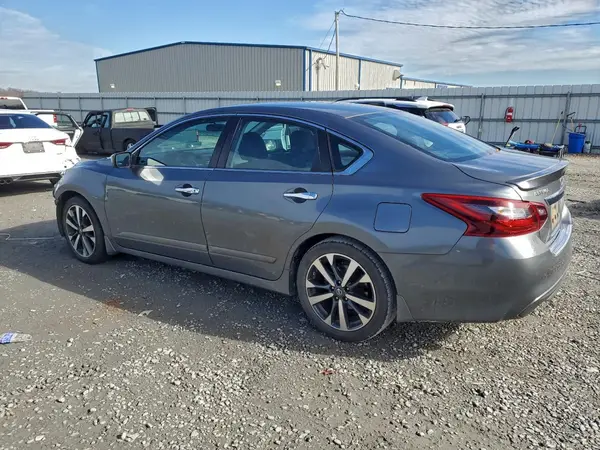 1N4AL3AP0HC124066 2017 NISSAN ALTIMA - Image 2