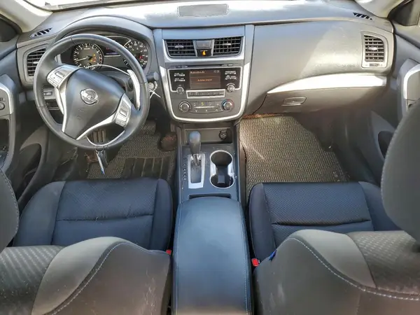 1N4AL3AP0HC124066 2017 NISSAN ALTIMA - Image 8