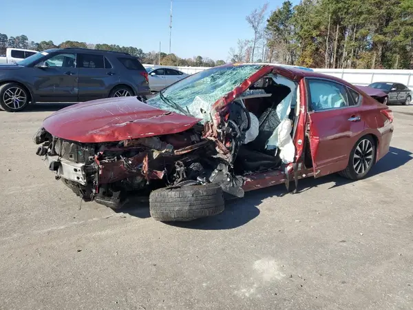 1N4AL3AP0HC124472 2017 NISSAN ALTIMA - Image 1