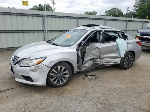 1N4AL3AP0HC126609 2017 NISSAN ALTIMA - Image 1