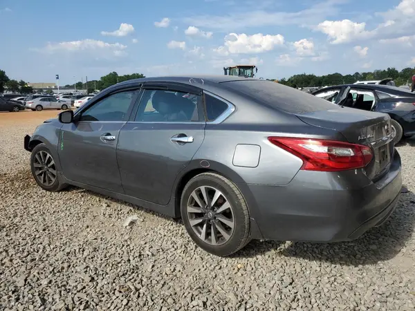 1N4AL3AP0HC126769 2017 NISSAN ALTIMA - Image 2