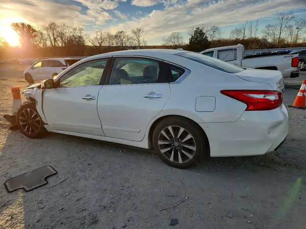 1N4AL3AP0HC127663 2017 NISSAN ALTIMA - Image 2