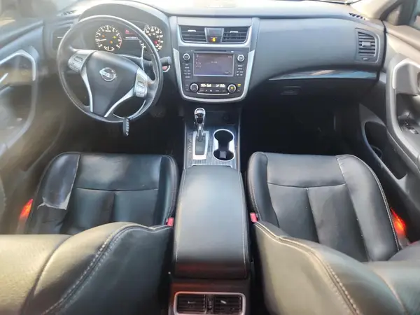 1N4AL3AP0HC127727 2017 NISSAN ALTIMA - Image 8