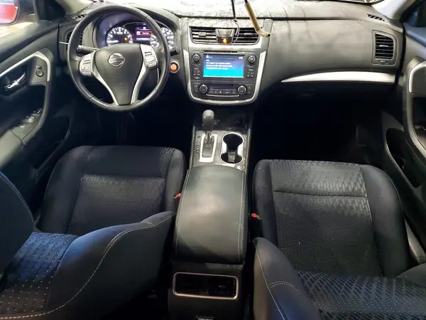 1N4AL3AP0HC128070 2017 NISSAN ALTIMA - Image 8
