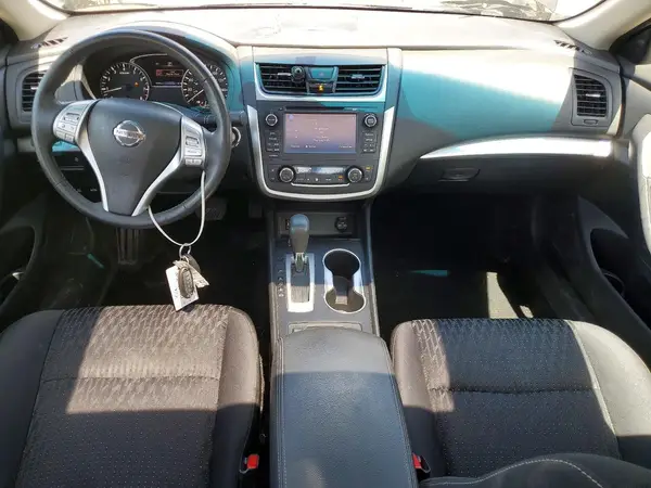 1N4AL3AP0HC128988 2017 NISSAN ALTIMA - Image 8