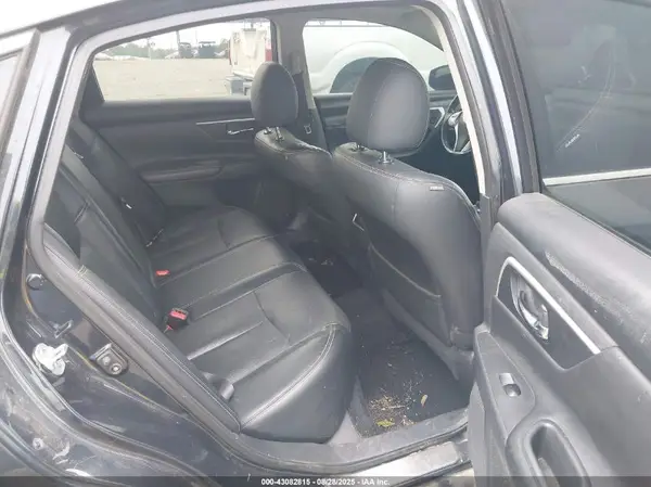1N4AL3AP0HC129753 2017 NISSAN ALTIMA - Image 8