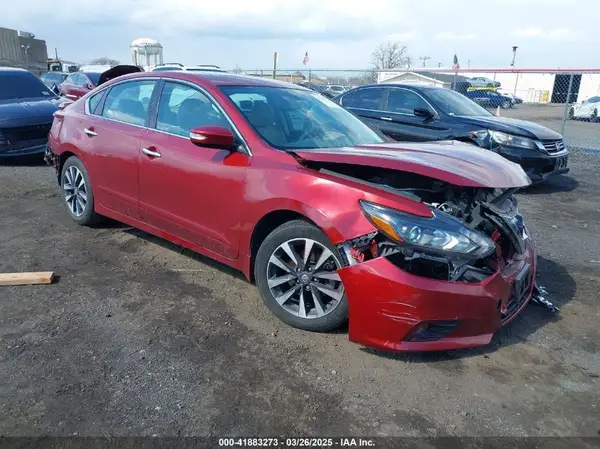 1N4AL3AP0HC129798 2017 NISSAN ALTIMA - Image 1