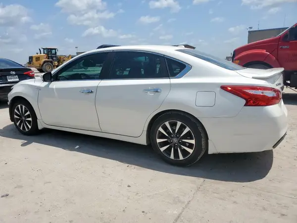 1N4AL3AP0HC130515 2017 NISSAN ALTIMA - Image 2