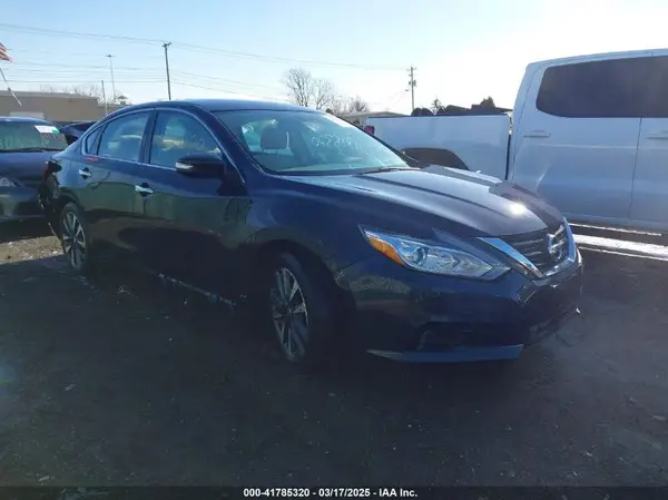 1N4AL3AP0HC130711 2017 NISSAN ALTIMA - Image 1