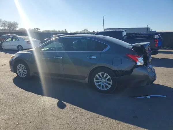 1N4AL3AP0HC134208 2017 NISSAN ALTIMA - Image 2
