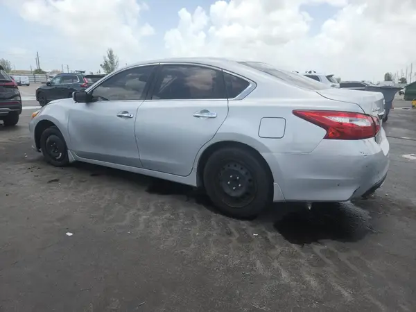 1N4AL3AP0HC137920 2017 NISSAN ALTIMA - Image 2