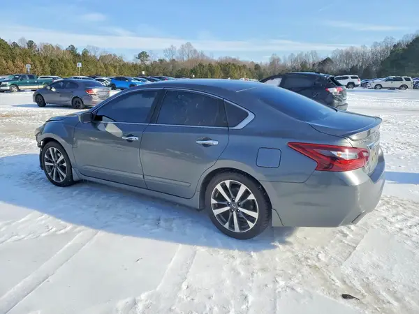 1N4AL3AP0HC139036 2017 NISSAN ALTIMA - Image 2