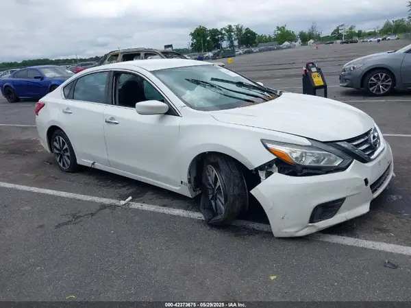 1N4AL3AP0HC145287 2017 NISSAN ALTIMA - Image 1