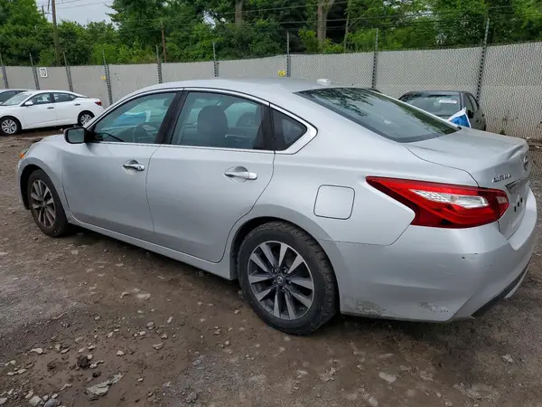 1N4AL3AP0HC145838 2017 NISSAN ALTIMA - Image 2
