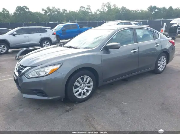 1N4AL3AP0HC147105 2017 NISSAN ALTIMA - Image 2
