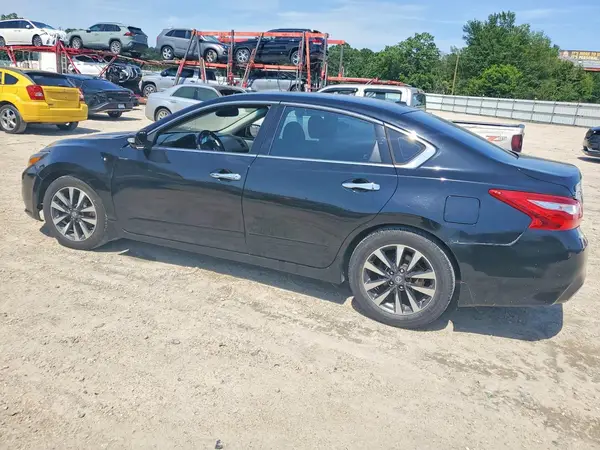 1N4AL3AP0HC150134 2017 NISSAN ALTIMA - Image 2