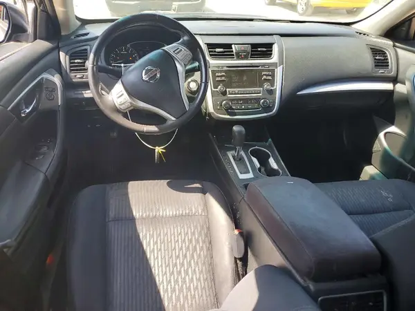1N4AL3AP0HC150134 2017 NISSAN ALTIMA - Image 8