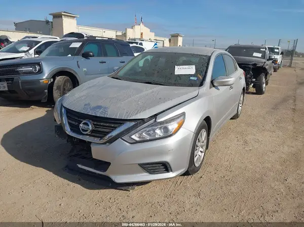 1N4AL3AP0HC152417 2017 NISSAN ALTIMA - Image 2