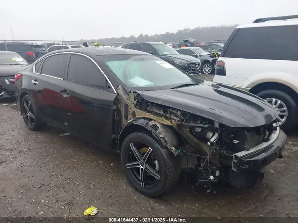 1N4AL3AP0HC153079 2017 NISSAN ALTIMA - Image 1