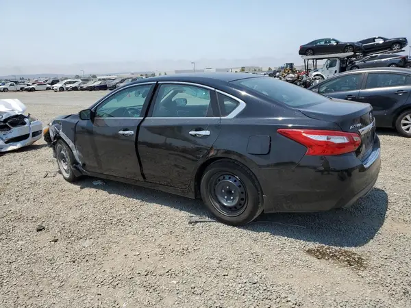 1N4AL3AP0HC153888 2017 NISSAN ALTIMA - Image 2