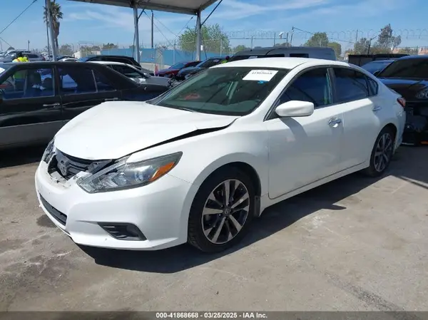1N4AL3AP0HC154247 2017 NISSAN ALTIMA - Image 2