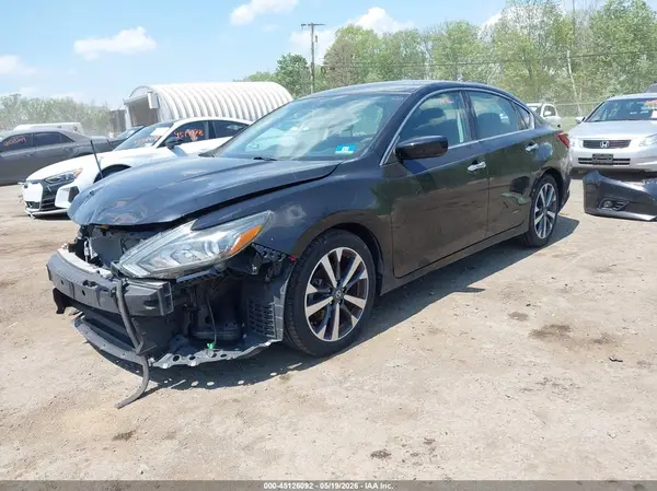 1N4AL3AP0HC154586 2017 NISSAN ALTIMA - Image 2
