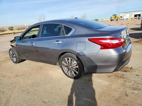 1N4AL3AP0HC154815 2017 NISSAN ALTIMA - Image 2