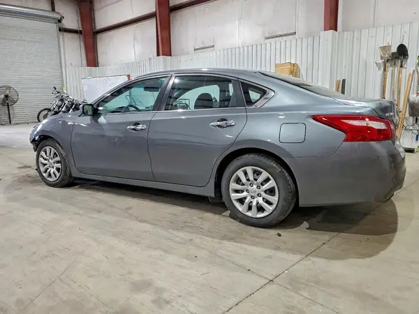 1N4AL3AP0HC155673 2017 NISSAN ALTIMA - Image 2