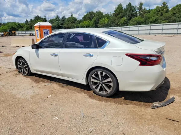 1N4AL3AP0HC156614 2017 NISSAN ALTIMA - Image 2