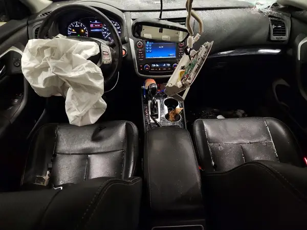 1N4AL3AP0HC157536 2017 NISSAN ALTIMA - Image 8