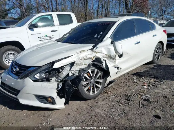 1N4AL3AP0HC158797 2017 NISSAN ALTIMA - Image 2
