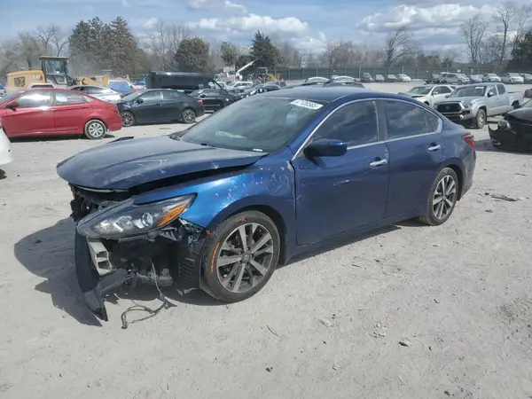 1N4AL3AP0HC159271 2017 NISSAN ALTIMA - Image 1