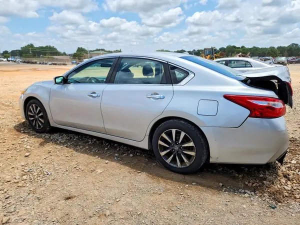 1N4AL3AP0HC159352 2017 NISSAN ALTIMA - Image 2