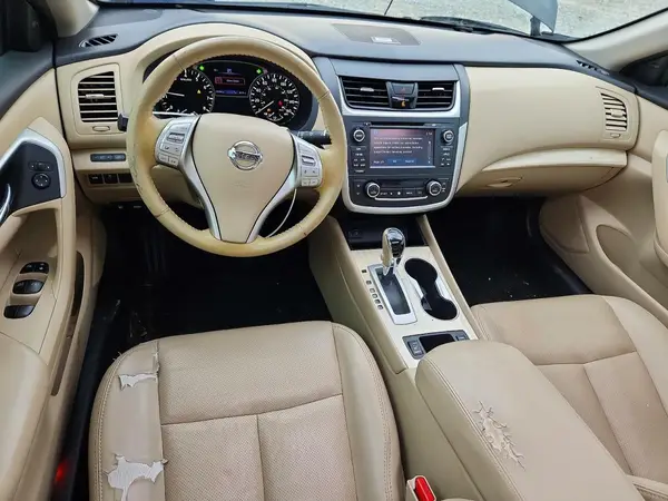 1N4AL3AP0HC161005 2017 NISSAN ALTIMA - Image 8
