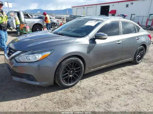 1N4AL3AP0HC162736 2017 NISSAN ALTIMA - Image 2