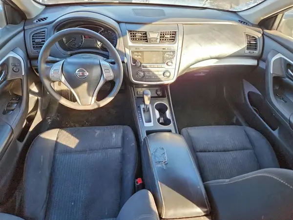 1N4AL3AP0HC165121 2017 NISSAN ALTIMA - Image 8