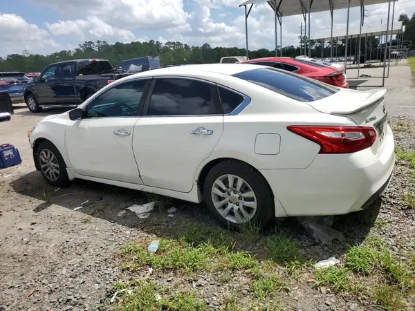 1N4AL3AP0HC165703 2017 NISSAN ALTIMA - Image 2
