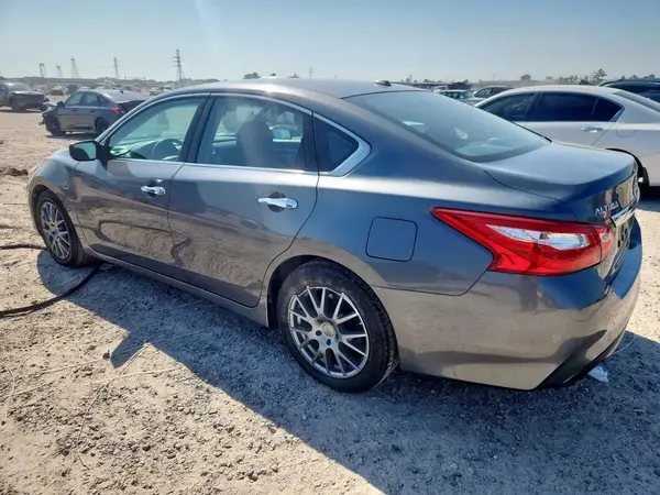 1N4AL3AP0HC167094 2017 NISSAN ALTIMA - Image 2